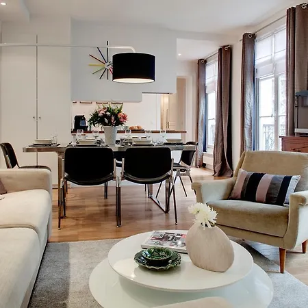 Marche Des Enfants Rouges Apartment *